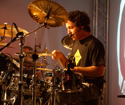 Nick d'Virgilio Drummerworld